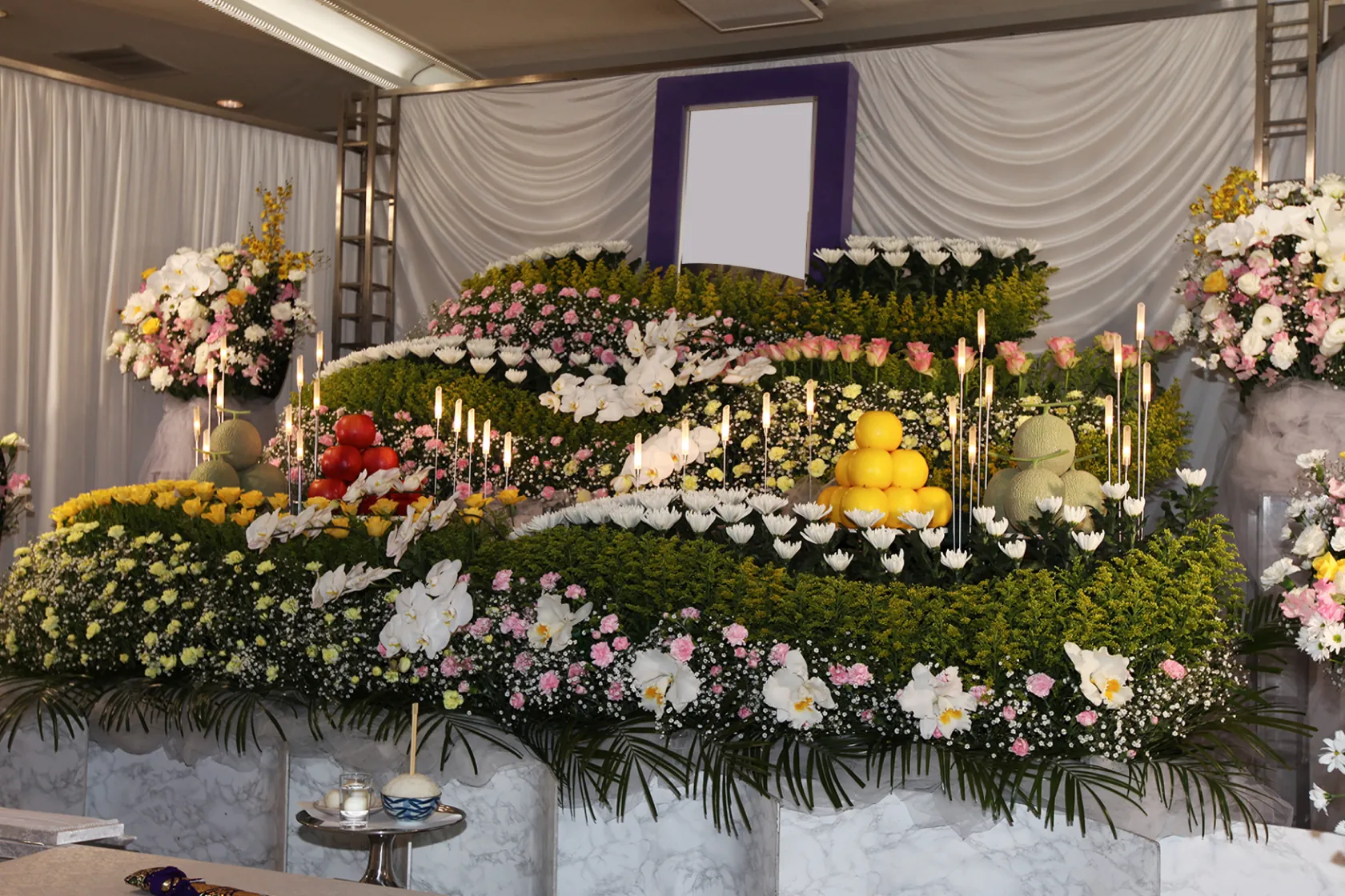 祭壇施行例（戸田別館）